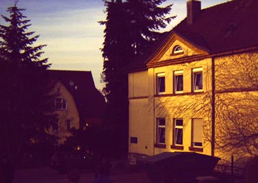 Für grössere Ansicht und Bildergalerie bitte hier klicken!